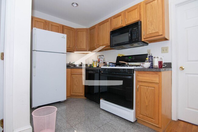 Photo - Great Value! Bright 3-bed, 1-bath Near the T in Allston