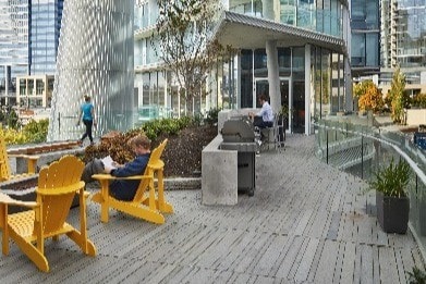 Outdoor Lounge with Grills