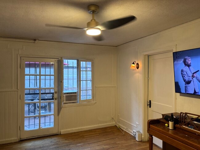 Photo - 1365 N Corona St Unidad #9