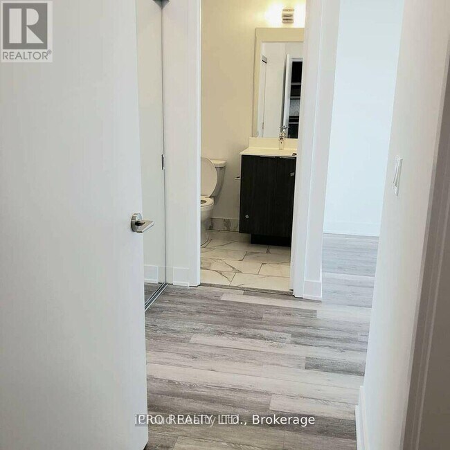 Photo - 30 Shore Breeze Dr Unit 1322