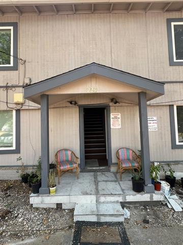 2232 Riverview Dr