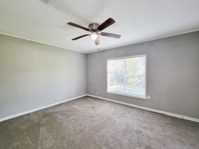 Photo - RECENTLY REMODELED HOME IN LA MARQUE