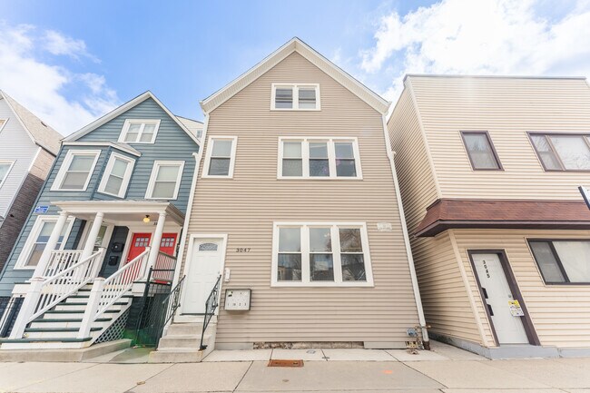 Photo - 3047 N Kimball Ave Apartamento Unidad 3