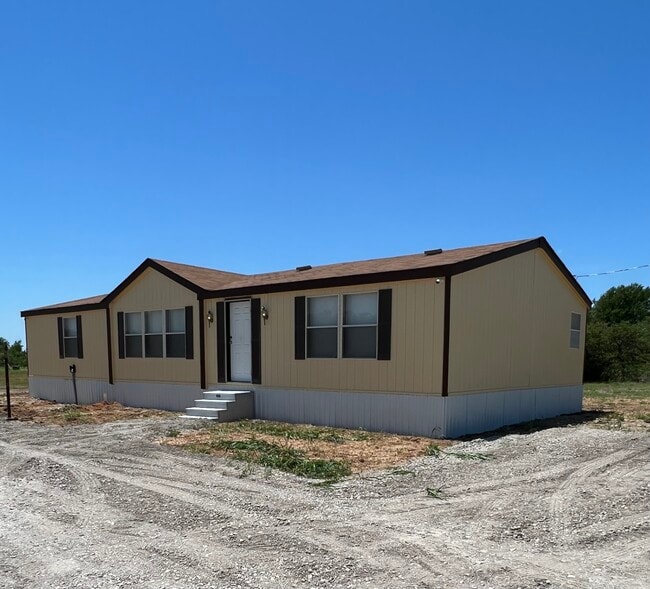 Building Photo - 810 Green Branch Rd Rental