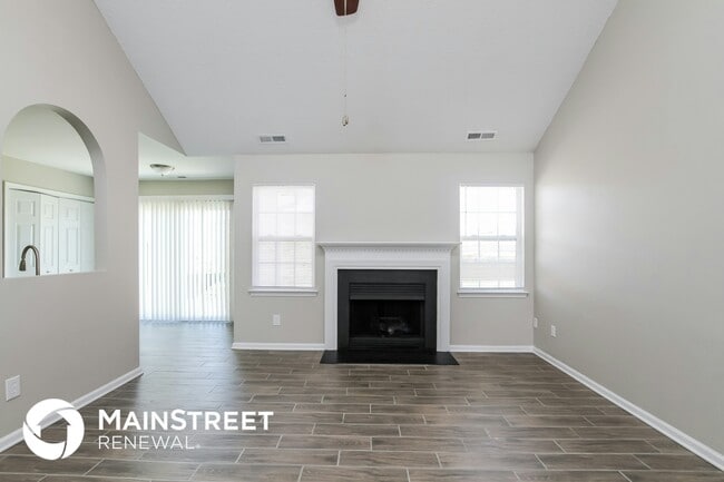 Photo - 2626 Millpond Way