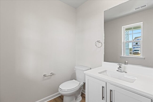 Photo - 113 Malibu Dr