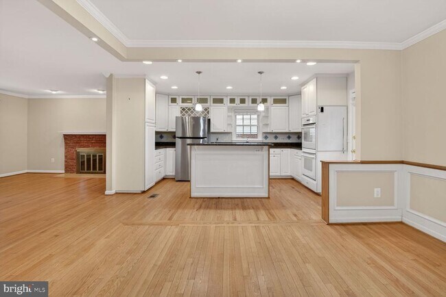 Photo - 1605 Mary Ellen Ct