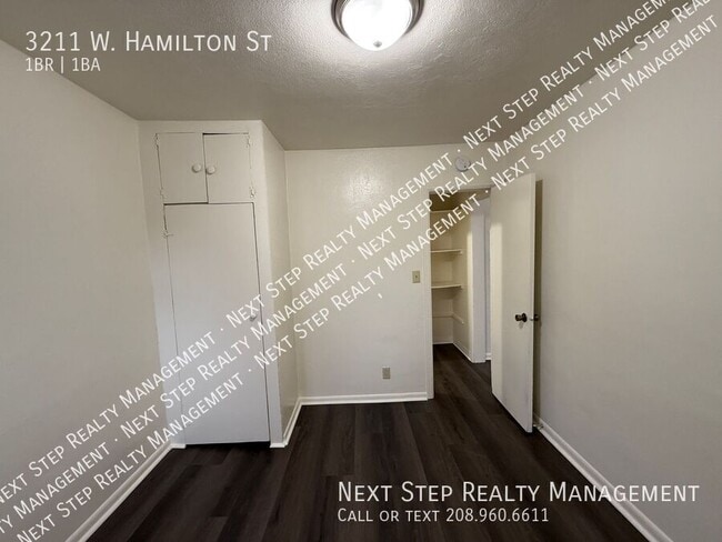 Photo - 3211 W Hamilton St
