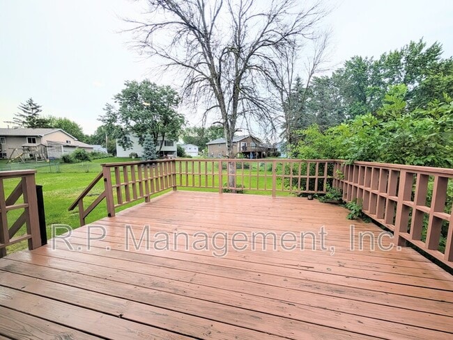 Photo - 4382 Rosebriar Ave