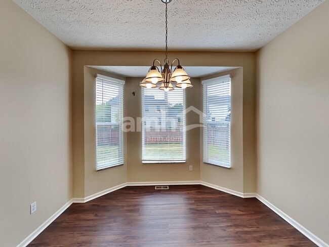 Photo - 9037 Maren Ct