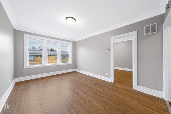 Building Photo - 6207 W 21st-16 Unit 16
