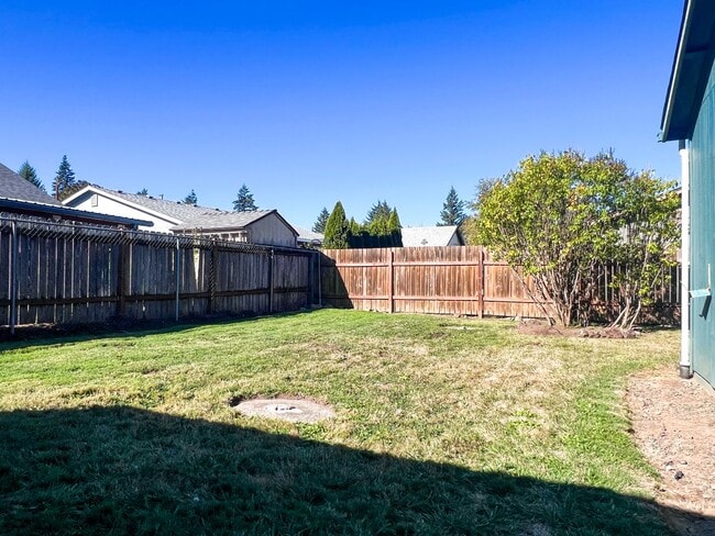 Photo - OWN961 Unit 1665 DOGWOOD ST