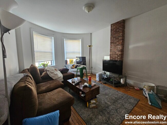 Photo - 880 Huntington Ave Unit #878-2