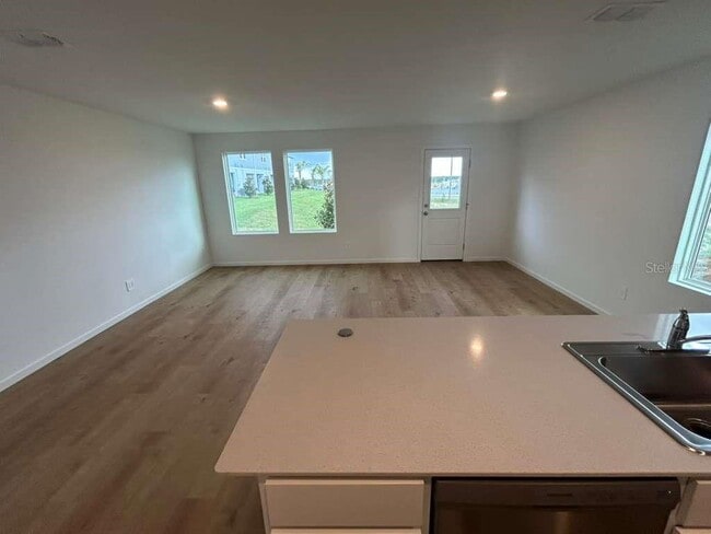 1553 Plank Pl