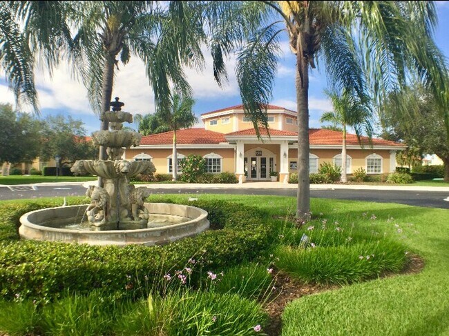 Photo - 1/1 unit available for annual rent startin... Unidad 203 Rental