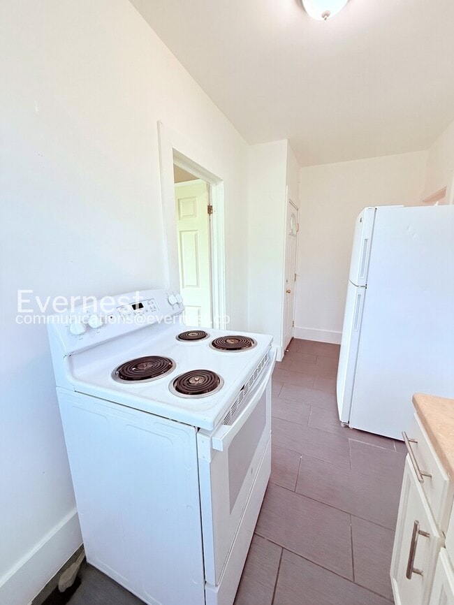2541 Monterey St Unidad 3