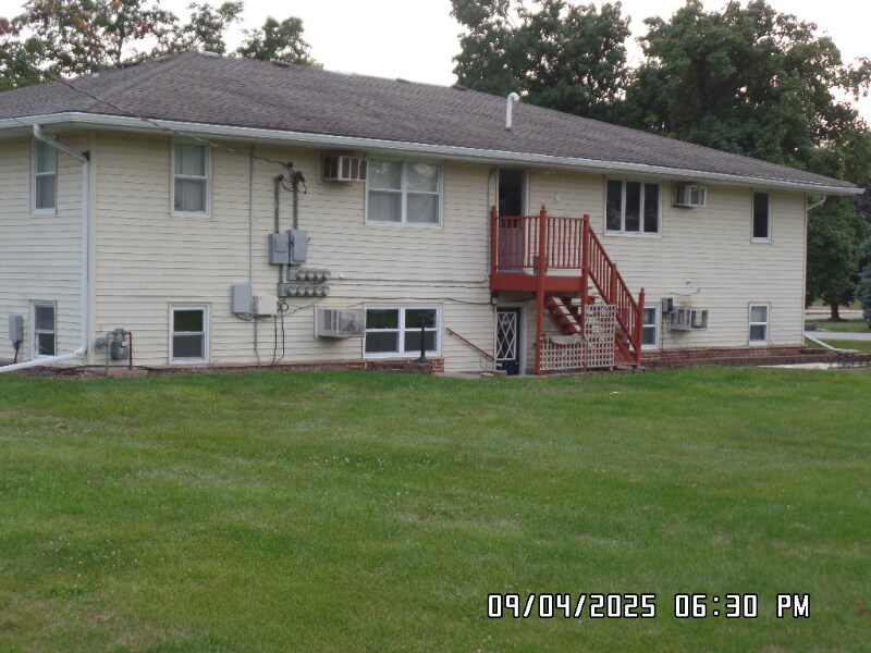 Photo - 210 W 8th St Unidad 4