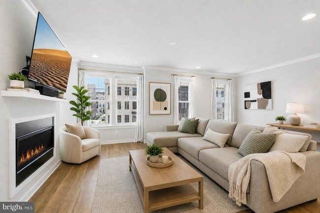 Photo - 283 Willis St
