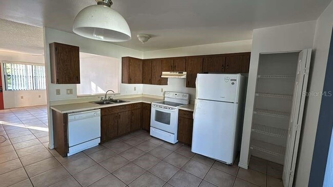 Photo - 703 Platypus Ct