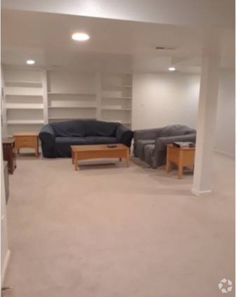 Large spacious living room - 22572 Dunleigh Dr Unit Largeapt.furn.ult.incl