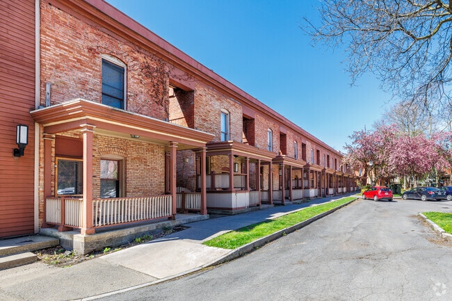 Greenway Place