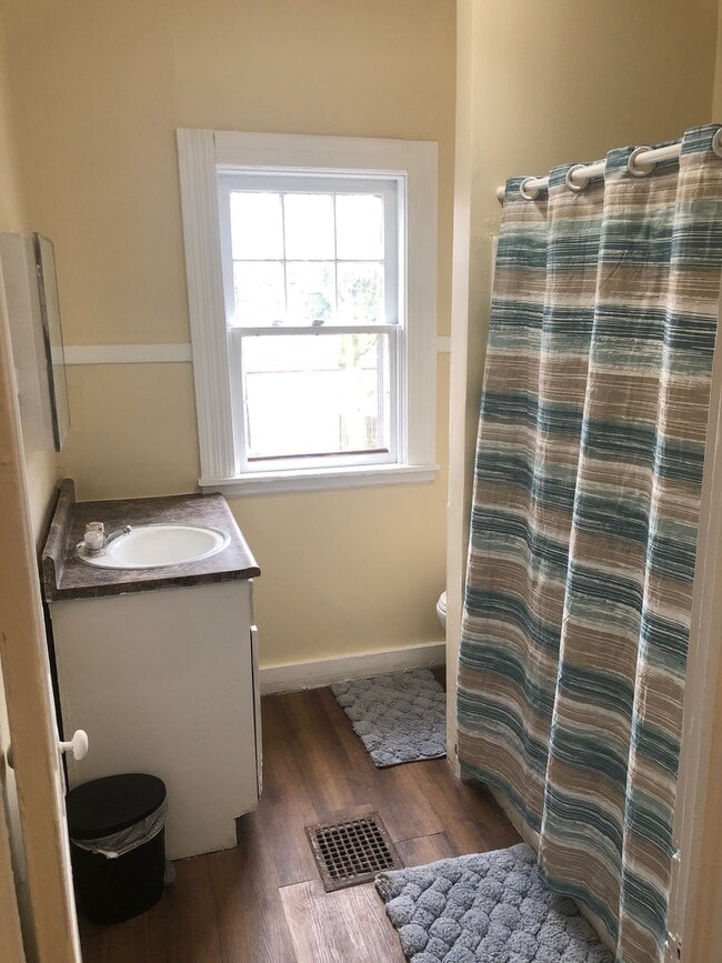 603 W William St Unit 1