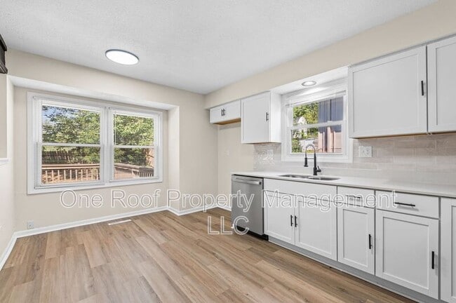 14710 NW 67th St