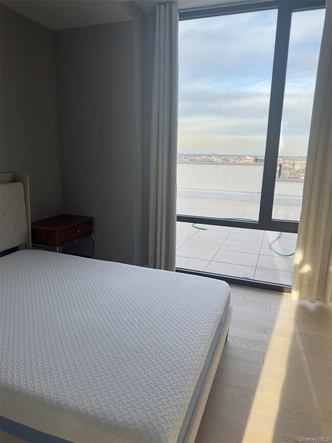 Photo - 88-08 Justice Ave Unidad PhB