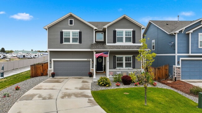 Photo - 8258 Sprague Way
