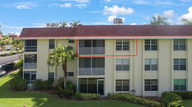 Photo - 5560 Tamberlane Cir Unit 324