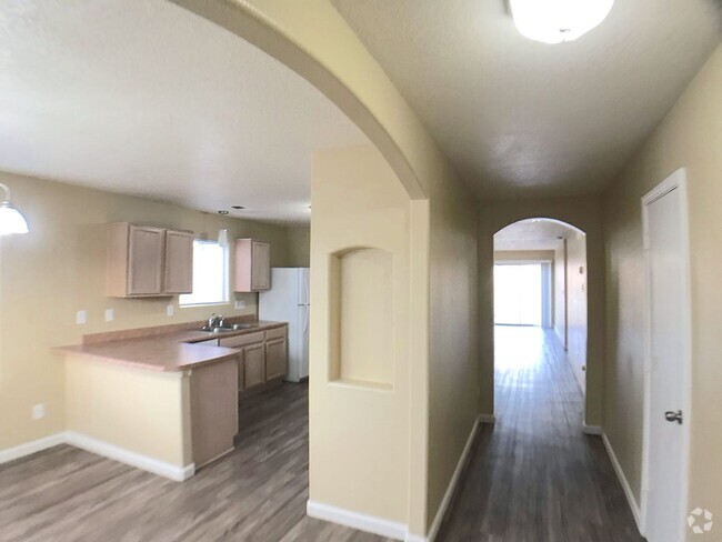 Building Photo - Ventana Ranch 3 bedroom. Brand new Floorin... Rental