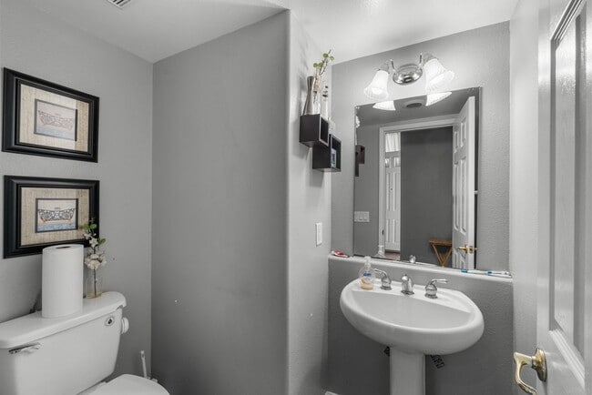 Photo - 26426 Cardinal Dr