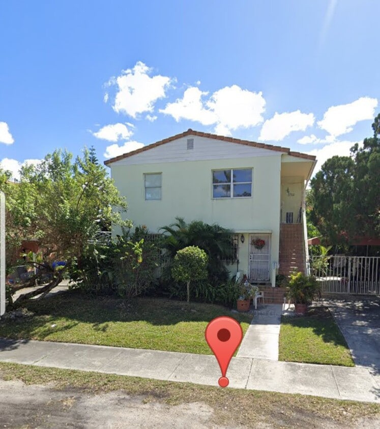 Photo - 3762 SW 27th St (Miami, FL)