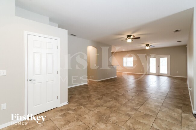 Photo - 6127 Evansbrook Dr