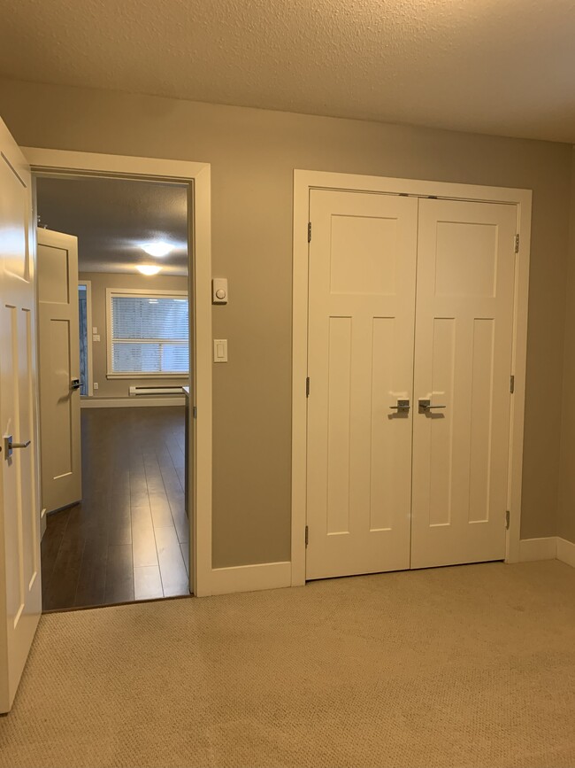 Photo - 2882 160 St Unit 2882 BSMNT