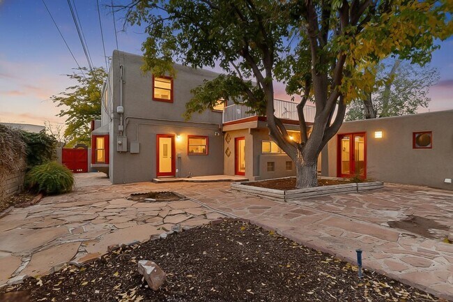 Photo - 3503 Berkeley Pl NE