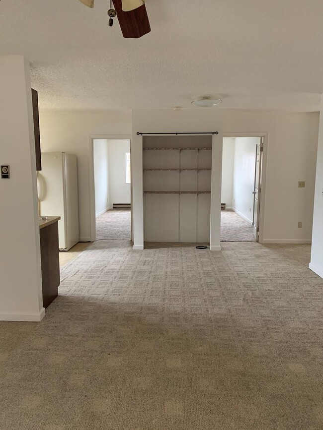 Photo - Pederson-PM-020-0122-337 Unit #1