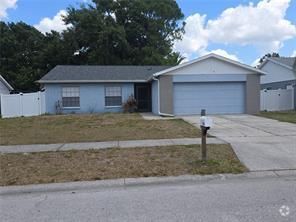 Building Photo - 12825 Tallowood Dr Rental