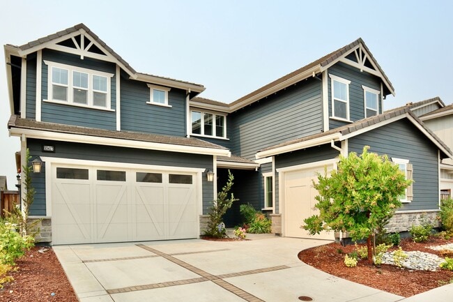 Stunning 3,400 Square Foot Home For Rent! ... - Stunning 3,400 Square Foot Home For Rent! ...