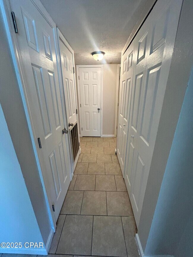 Photo - 3914 E 11th St Unit 301