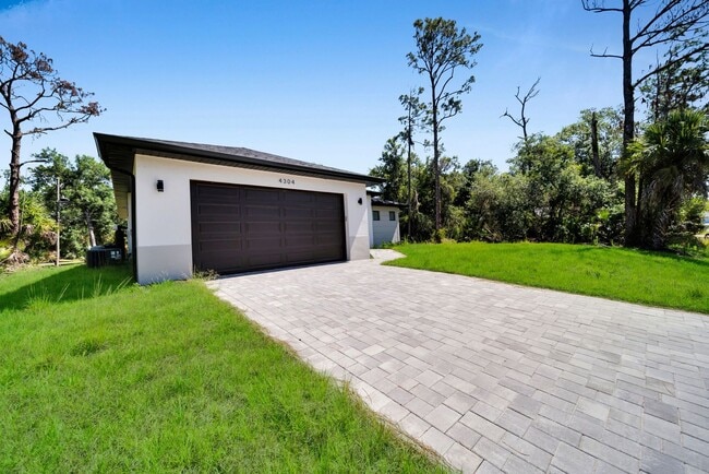 Building Photo - Be the first in occupy this 2025 constructed home in the city of North Port,FL! Qualify for a dep...