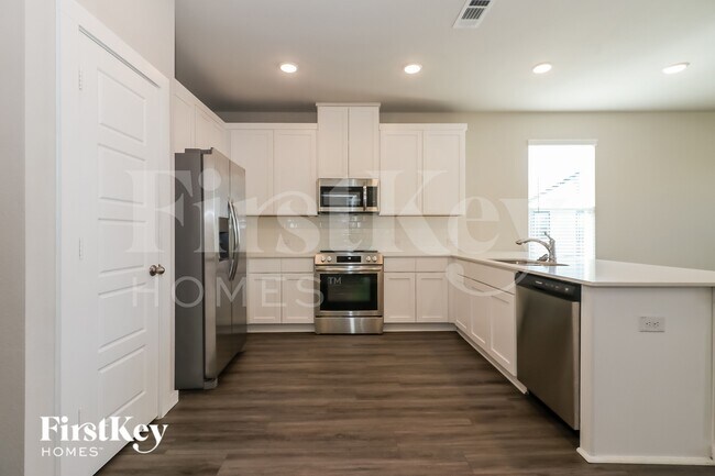 Photo - 18436 Idyllic Aly