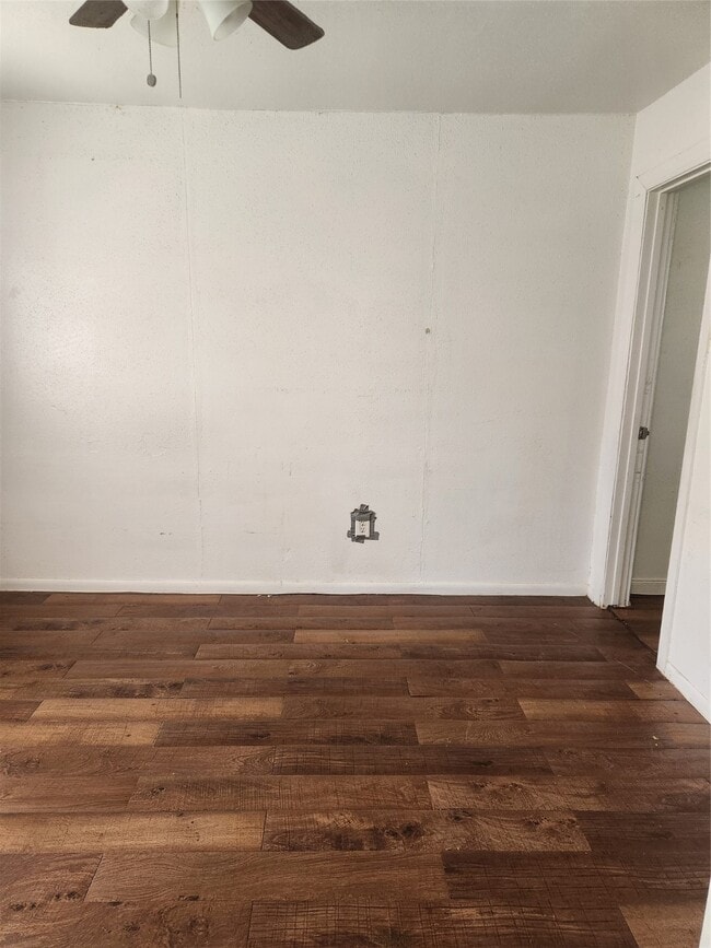 Photo - 1016 Miles St Unidad 3