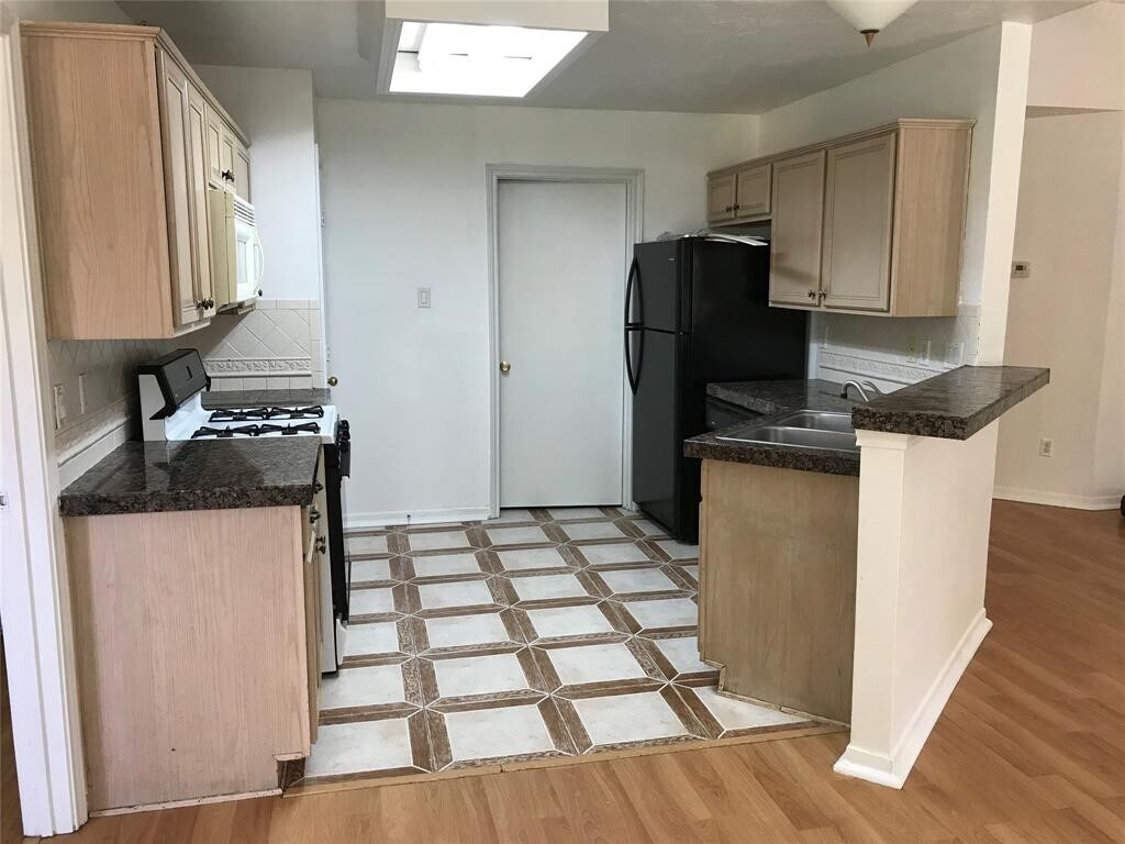 Photo - 17035 Judyleigh Dr