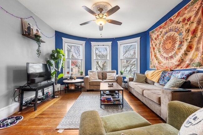 Photo - 21 Thornley St Unit 2