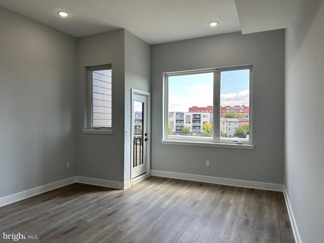 Photo - 1522 N 4th St