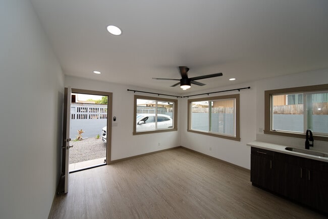 Building Photo - 98-352-352 Pono St Rental