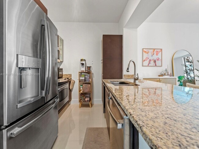 Photo - 950 Brickell Bay Dr Unit 1103