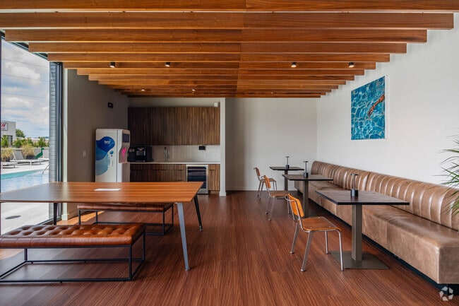 Resident Clubroom - The Reeve