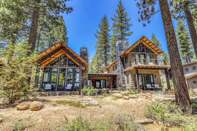 Building Photo - 9269 Heartwood Dr Rental